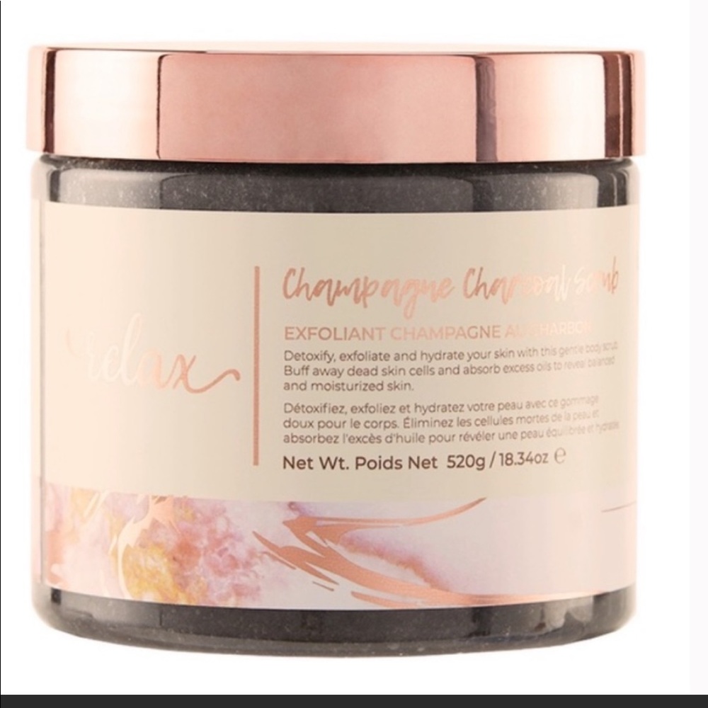 Manna Kadar Champagne Charcoal  Body Scrub